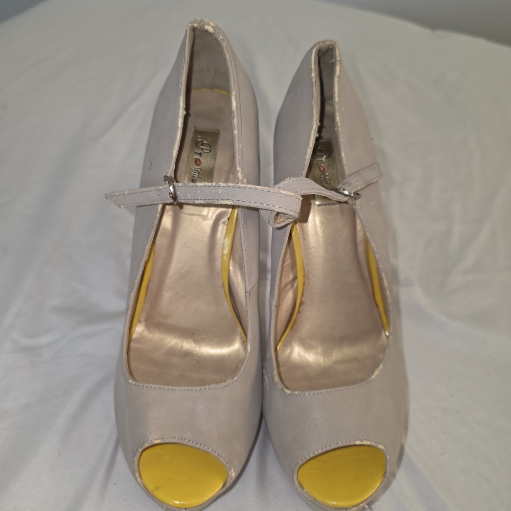 High Heel Pumps